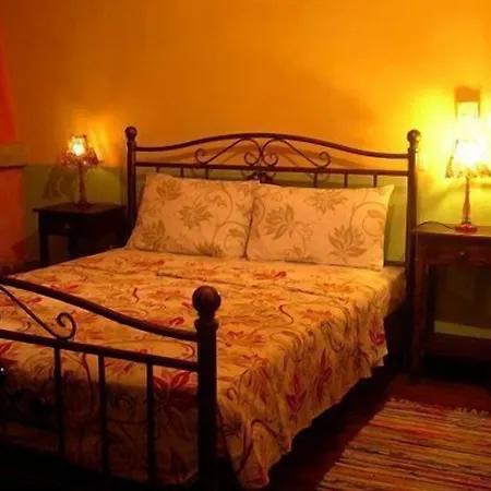 Mini-hôtel Mythos 4*